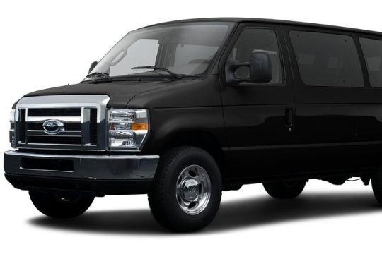 Orlando Airport (MCO) Private Van Transportation with Free Meet & Greet