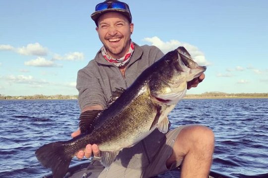 4 Hours Morning Bass Fishing in Orlando