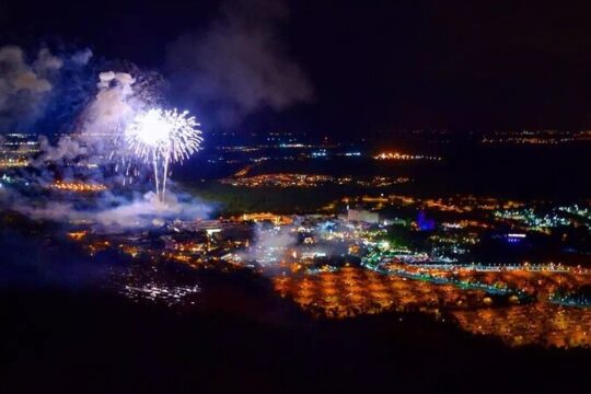 Fireworks & Theme Parks Family Tour